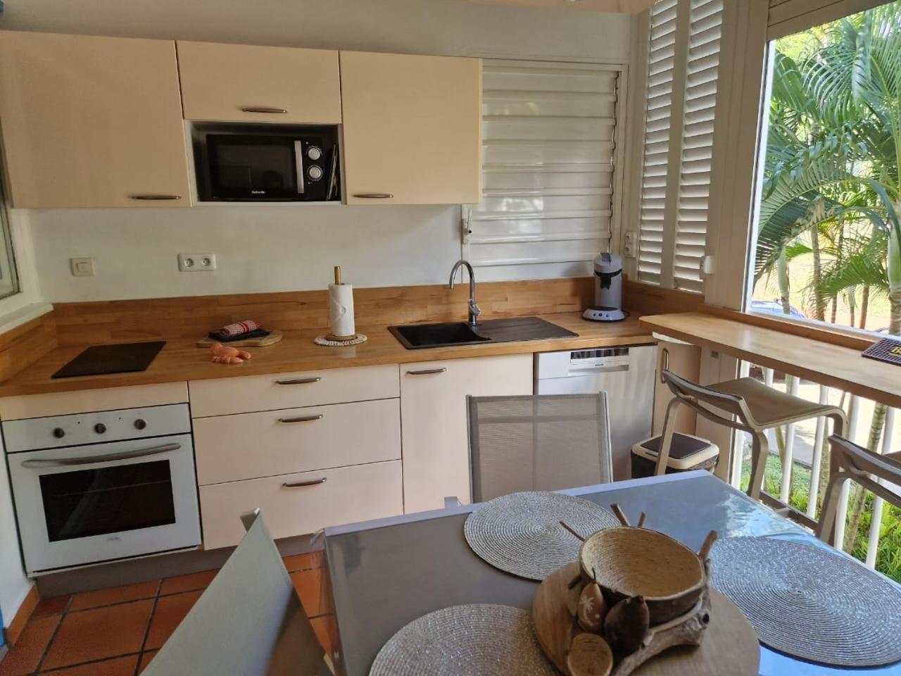 Appartement Bumbu 626 Anse Des Rochers Saint-Francois  Exterior foto